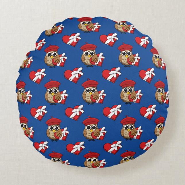 Coussins Ronds Chouette mignonne avec béret rouge et boîte cardia (Devant)