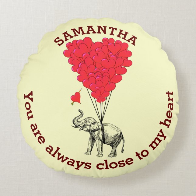Coussins Ronds Éléphant romantique personnalisé et coeur rouge (Devant)