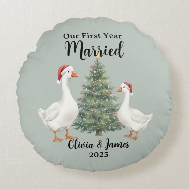 Coussins Ronds Our First Year Married Goose Custom Christmas (Devant)