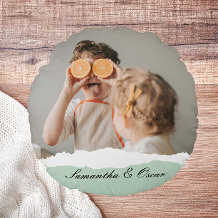 Coussins Ronds Photo de famille moderne et nom personnalisé Monna