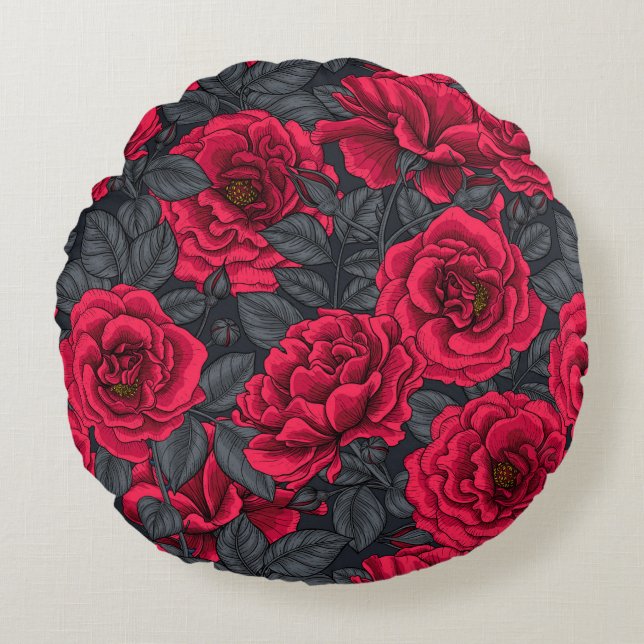 Coussins Ronds Roses rouges avec feuilles gris sur noir (Devant)
