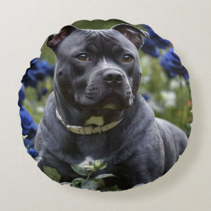 Coussins Ronds Staffordshire Bull Terrier Dans Blue Rose Garden,