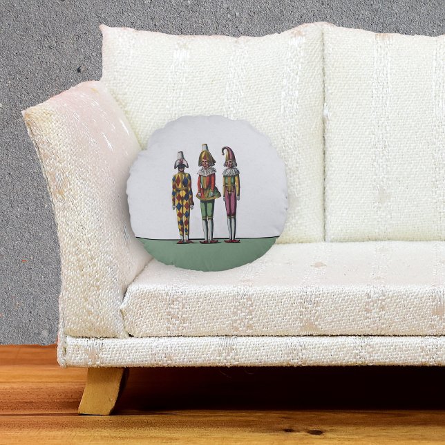Coussins Ronds Vintage Coloré Whimsical Trois Poupées Jester (Three jester dolls in colourful outfits hats on grey and green decorative pillow.)