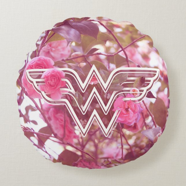 Coussins Ronds Wonder Woman Pink Camellia Flowers Logo (Devant)