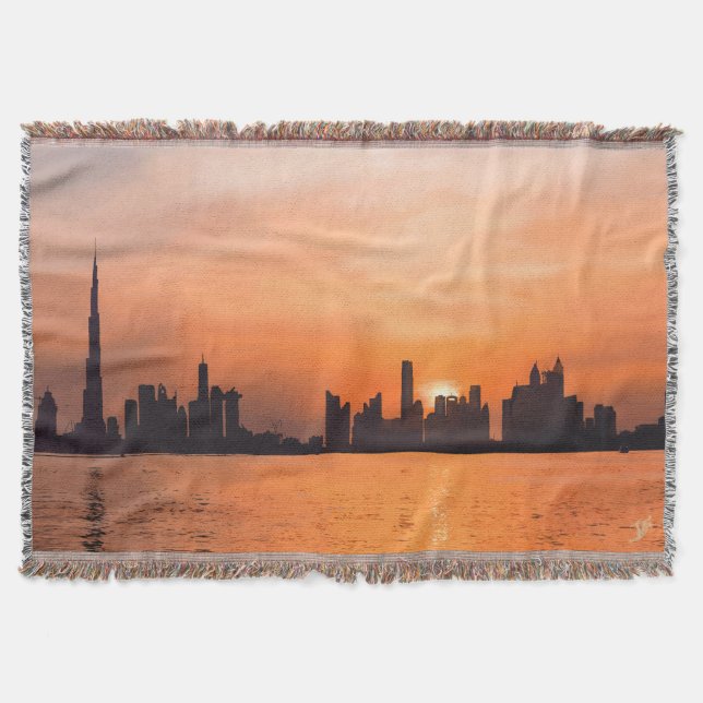 Couverture Coucher de soleil sur une ville balnéaire - aquare (Devant)