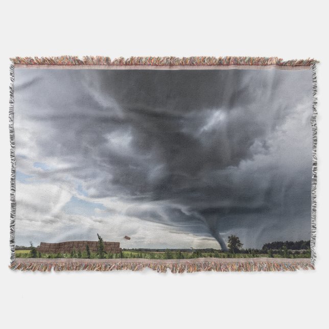Couverture Donnez l'assaut à le foin lifing de tornade ou de (Devant)