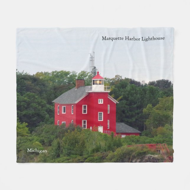 Couverture du phare de Marquette Harbour (Devant (Horizontal))