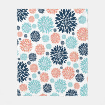Couverture en polaire fleurie bleue et corail