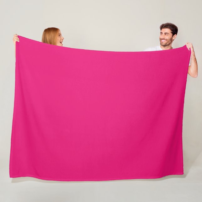 Couverture en polaire rose chaud (En situation)