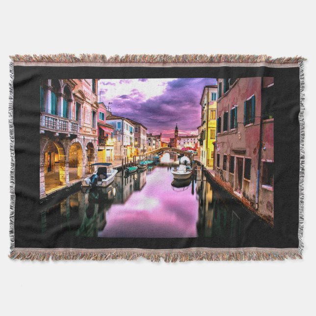 Couverture L'Italie jette une couverture. (Devant)