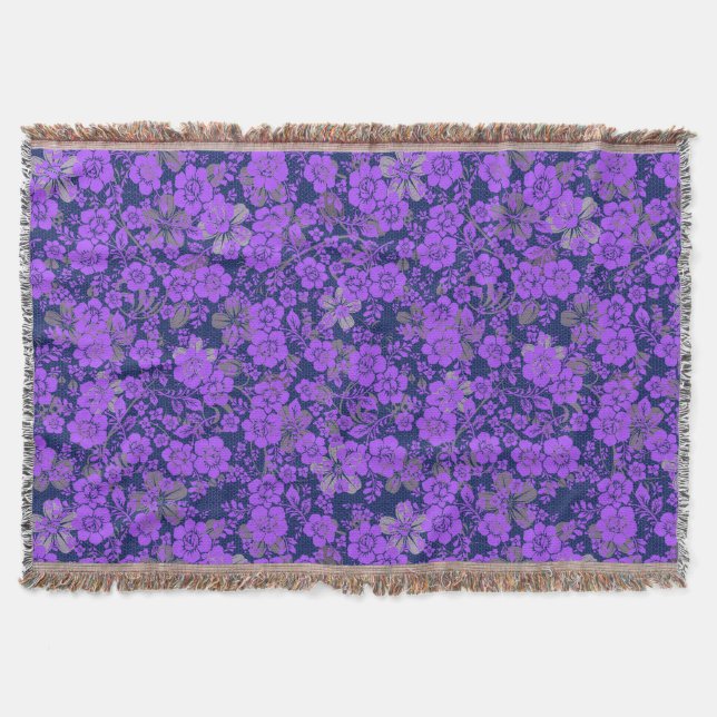 Couverture Modèle floral 15.Purple.b DBlue BG (Devant)