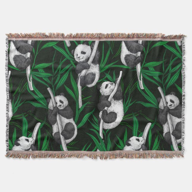 Couverture Petits panda sur vert foncé (Devant)