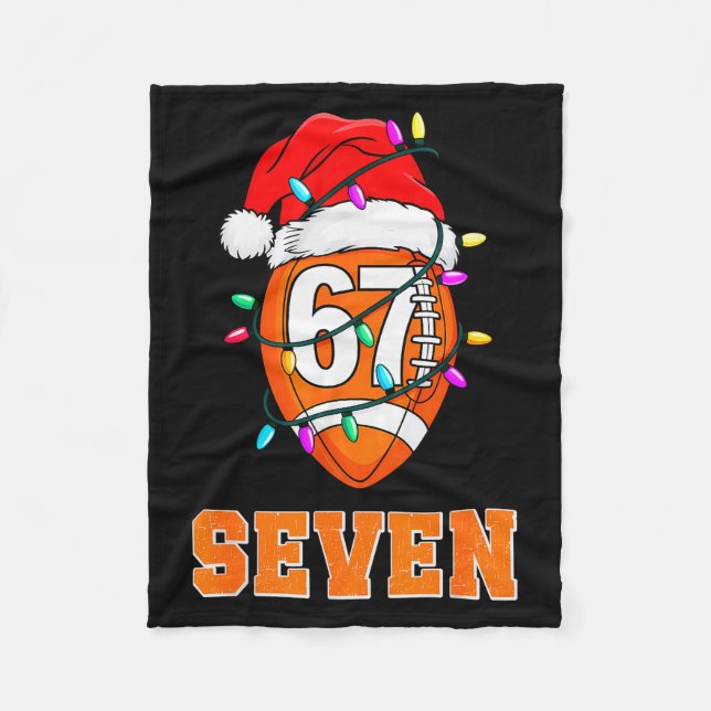 Couverture Polaire 67endy Xmas Football – Six &amp; Seven Matching Co (Devant)