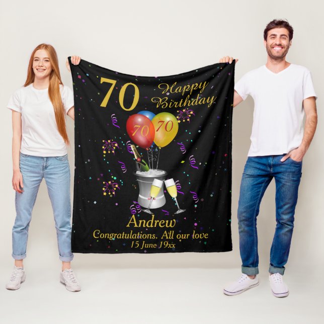 Couverture Polaire 70e Anniversaire Blanche-Toison noire de Champagne (En situation)