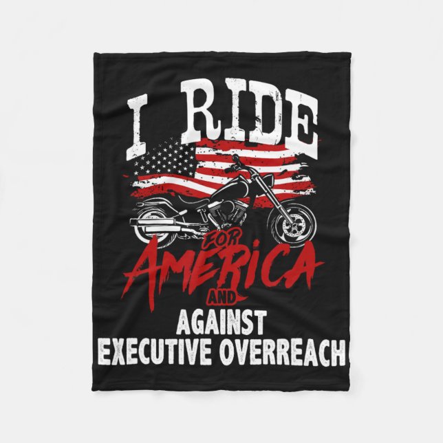 Couverture Polaire Anti Trump Biker Resist Against Executive Overreac (Devant)