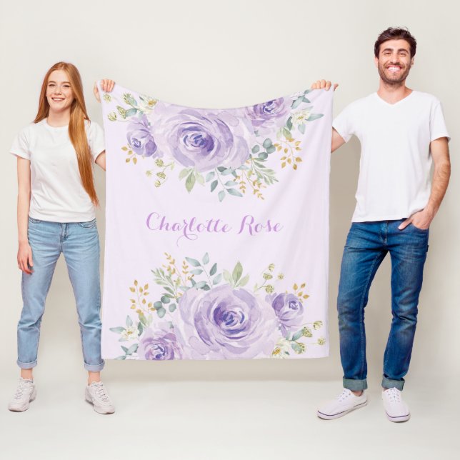 Couverture Polaire Aquarelle féminine violet Roses Baby Girl Nursery (En situation)