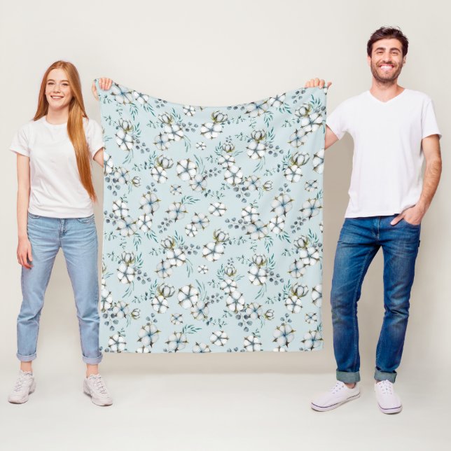 Couverture Polaire Aquarelle Fleurs de coton et Eucalyptus (En situation)