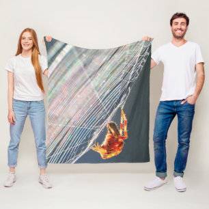 Couverture Polaire Araignée à toile sur toile