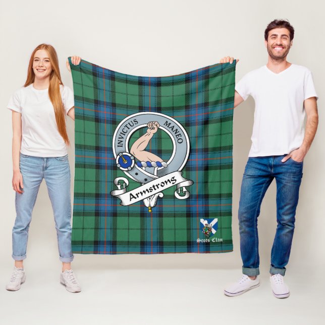 Couverture Polaire Armstrong Insigne de clan antique Scot Tartan Plai (En situation)