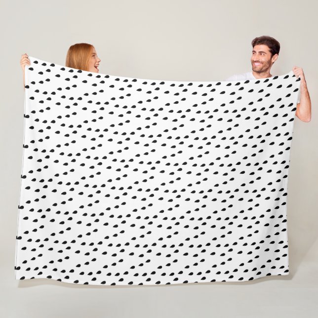 Couverture Polaire Arrosage noir sur n'importe quelle couleur personn (En situation)