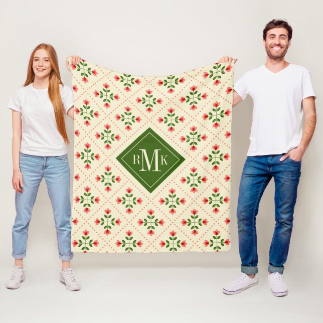 Couverture Polaire Art populaire rose du monogramme | et vert floral (En situation)