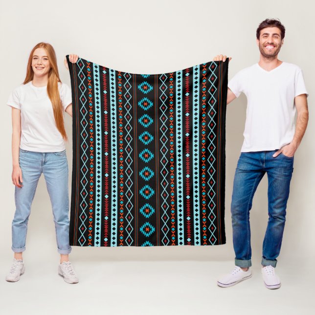 Couverture Polaire Aztec Blues Rouges Motifs Mixtes Noirs (H) Motif (En situation)