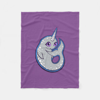 Couverture Polaire Baleine à narval gris avec des points de dessin en