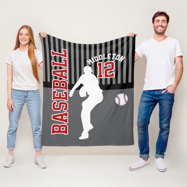 Couverture Polaire Baseball ⚾ Sport - Gris, Noir et Rouge (En situation)