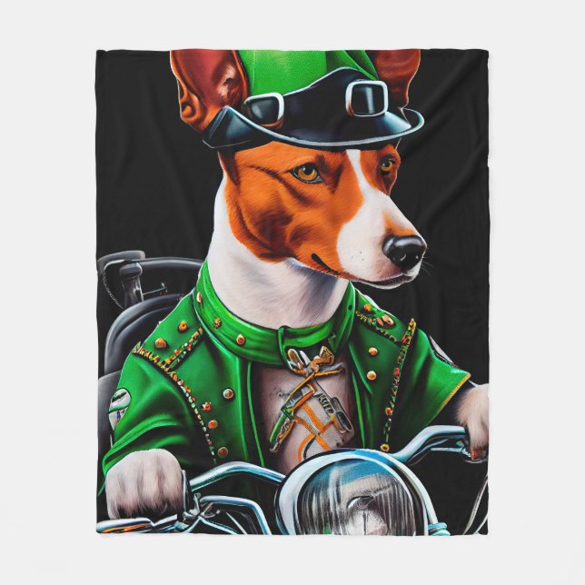 Couverture Polaire Basenji Chien conduisant vélo St. Patrick's Day (Devant)