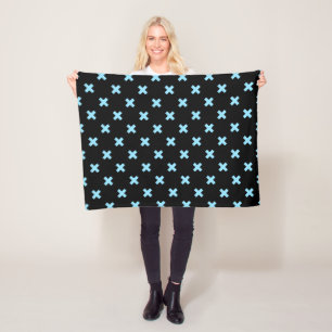 Couverture Polaire Bébé croix bleu coutures sur noir