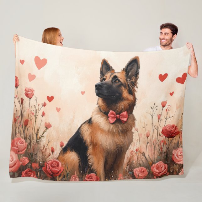 Couverture Polaire Berger belge avec Rose - Saint-Valentin (En situation)