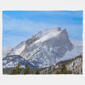 Couverture Polaire Blanche en polaire de montagne neigeuse
