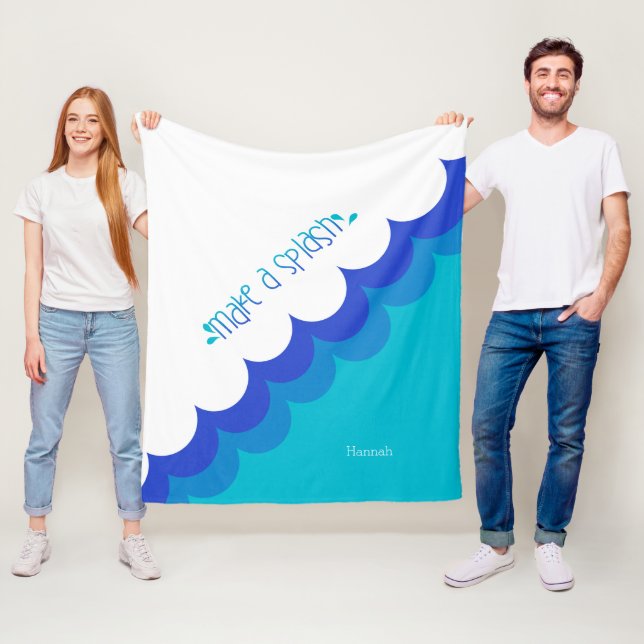 Couverture Polaire Bleu et blanc de nage faire un splash (En situation)