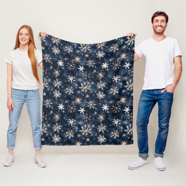 Couverture Polaire Bleu foncé simple avec flocons de neige (En situation)