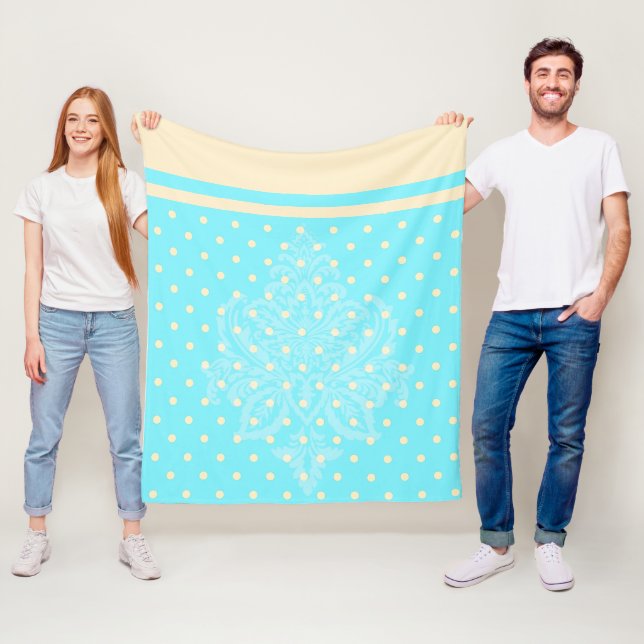 Couverture Polaire Bleu pois et blanc polaire jaune (En situation)
