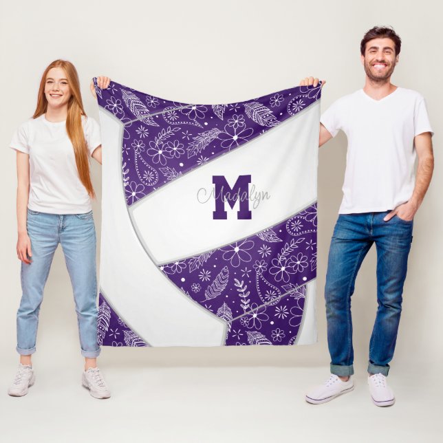 Couverture Polaire Boho doodle motif violet blanc volleyball (En situation)