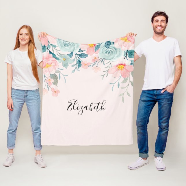 Couverture Polaire Bordure florale rose et verte (En situation)