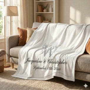 Couverture Polaire Bordure Monogramme Argent Écriture Noire Blanc Nou