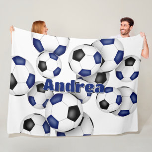 Couverture Polaire boules de football bleu noir garçons