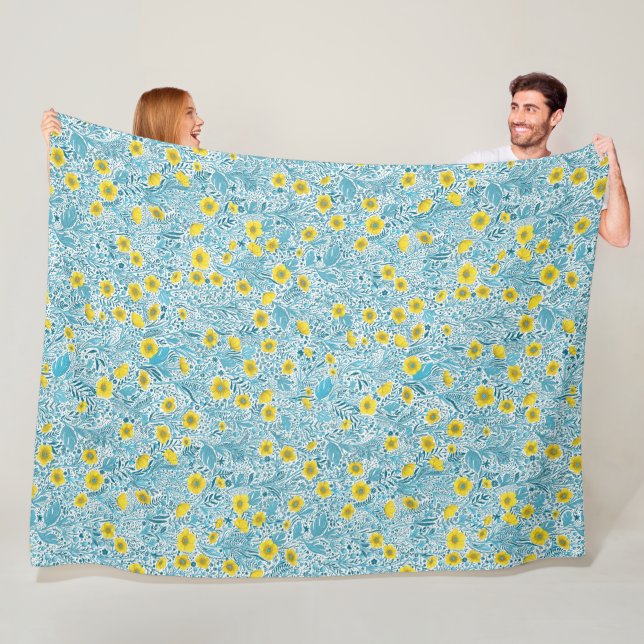 Couverture Polaire Boutons jaunes, bleus et blancs (En situation)