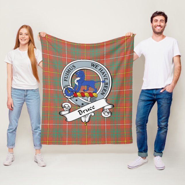 Couverture Polaire Bruce Ancient Clan Badge Tartan Plaid (En situation)