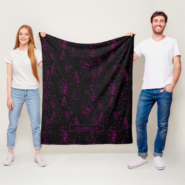 Couverture Polaire Burgundy fleurs motif floral nom personnalisé (En situation)