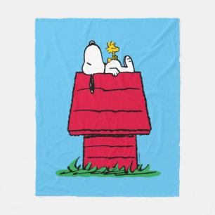 Couverture Polaire cacahuètes Snoopy & Woodstock Doghouse