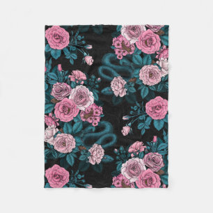 Couverture Polaire Caché en rose 2