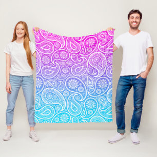 Couverture Polaire cachemire vintage blanc sur rose à ombre bleue