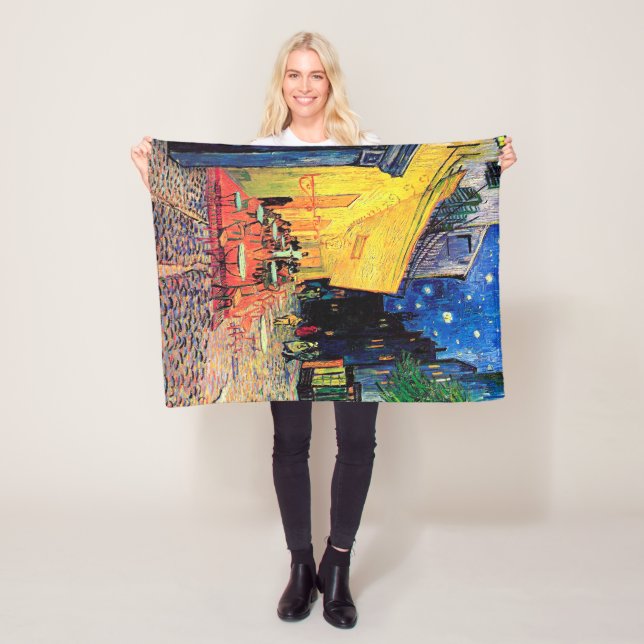 Couverture Polaire Cafe Terrace at Night, Vincent van Gogh, 1888 (En situation)