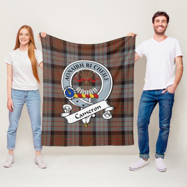 Couverture Polaire Cameron Du Clan Patiné Erracht Badge Tartan Pla (En situation)