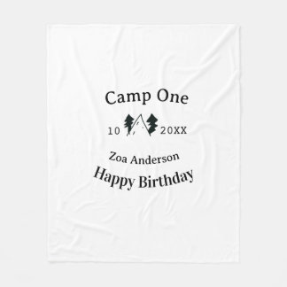 Couverture Polaire Camp one happy birthday name date campingadventure