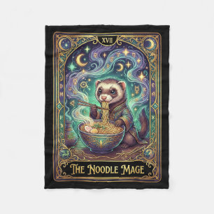 Couverture Polaire Carte de tarot de furet mangeant des ramen japonai