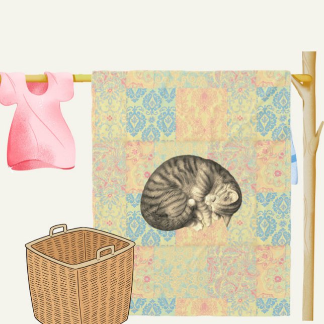 Couverture Polaire Cat curled up sleeping on quilt cute cozy (Créateur téléchargé)